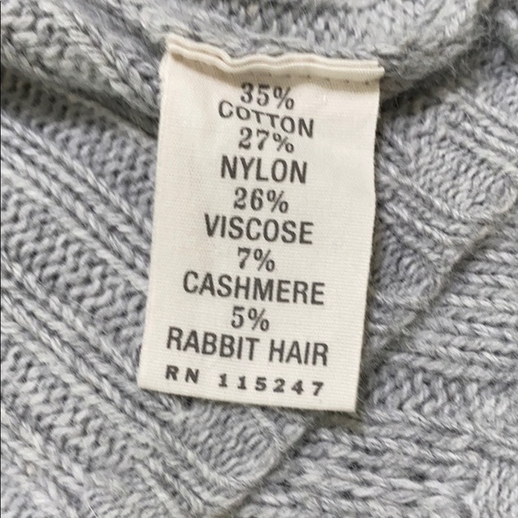 Ruehl No. 925 Cable Sweater Size L - Picture 4 of 5